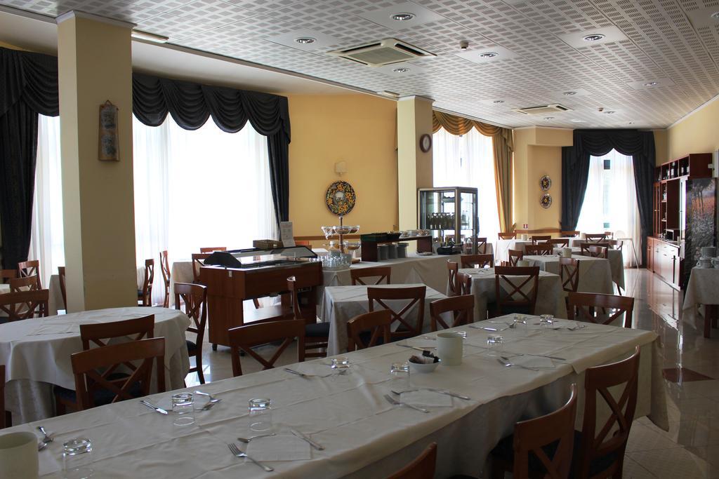 Hotel Semifonte Barberino di Val dʼElsa المظهر الخارجي الصورة
